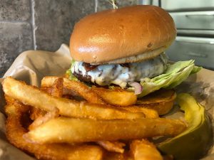 Larrys Restaurant Burger